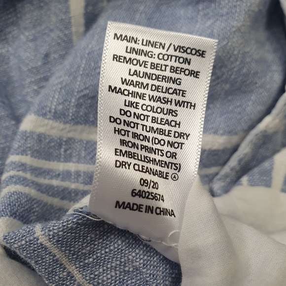 Target Woman Size 14 Blue Striped Sleeveless Linen Jumpsuit One Piece Pockets - Picture 7 of 16